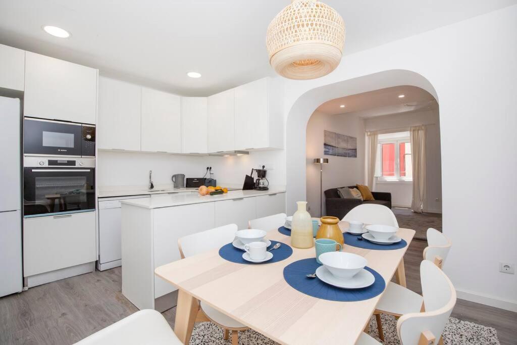 Santa Marta Cozy Apt W/ Ac Lisboa Kültér fotó